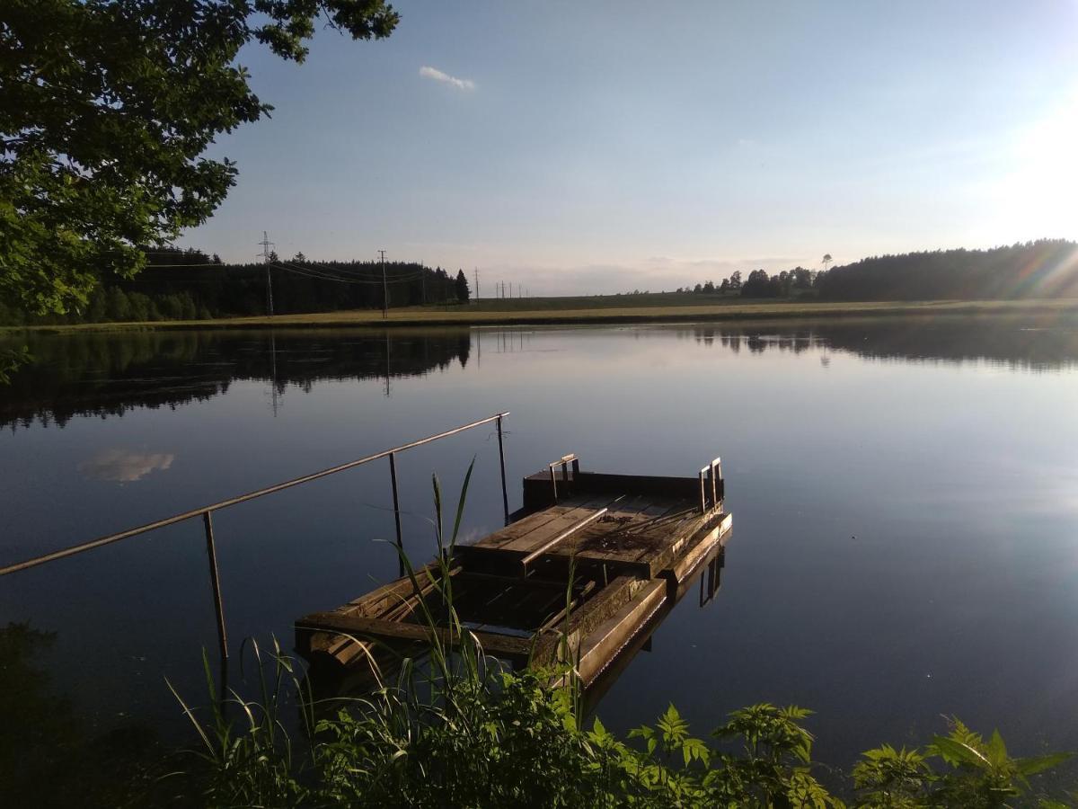 Hostinec a penzion U Rezků Jistebnice Esterno foto